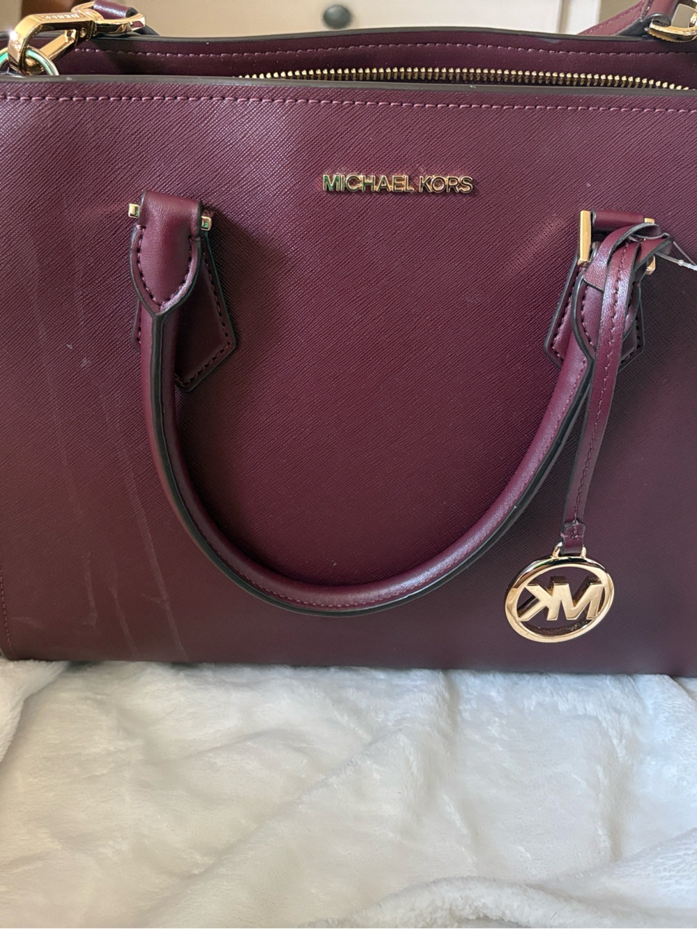 Michael Kors Burgandy  Leather Satchel Style Handbag with Gold Hardware. - Picture 2 of 5